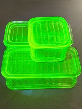 Green Glass Uv Reactive Vaseline Collectible Fridge Containers - 3 Piece Set